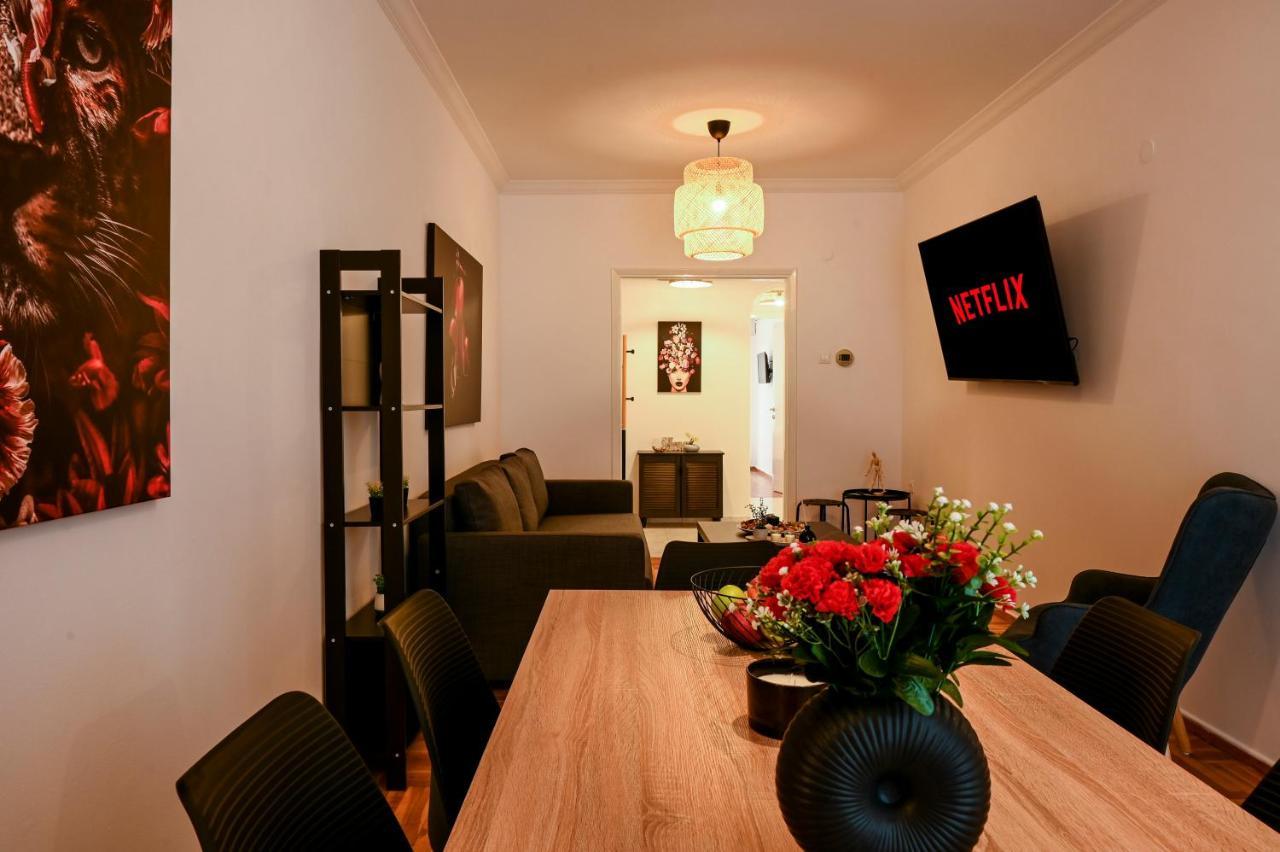 Thessaloniki Center Deluxe Apartment Exterior photo